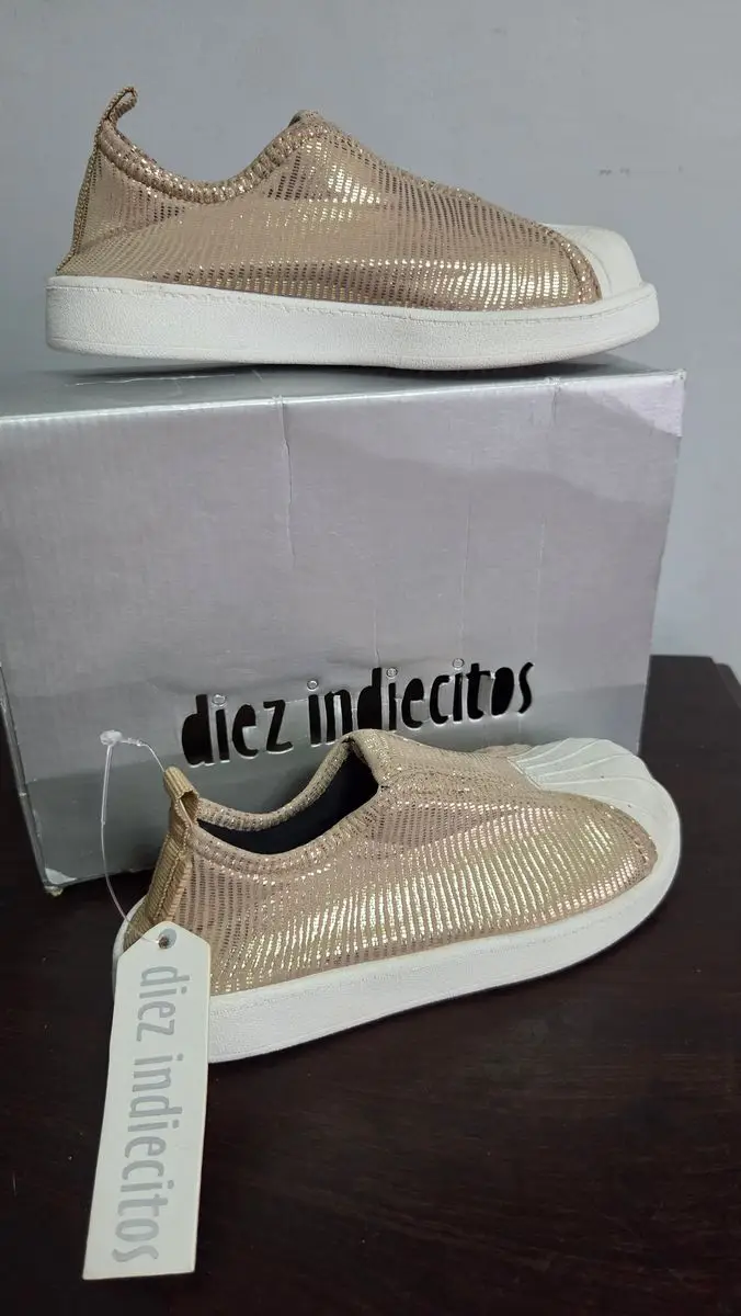 Zapatillas doradas - Cienpiecitos  - Calzados