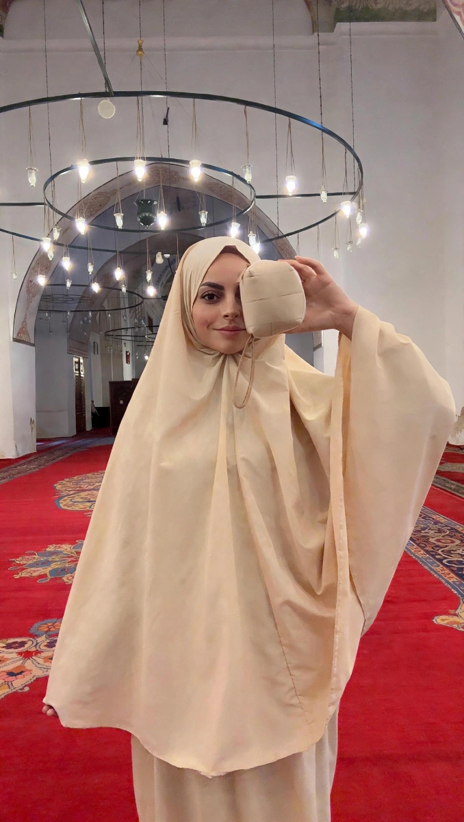 Çantalı namaz elbisesi