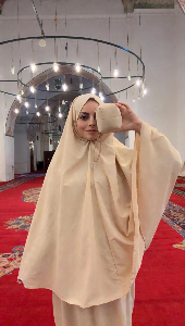 Çantalı namaz elbisesi