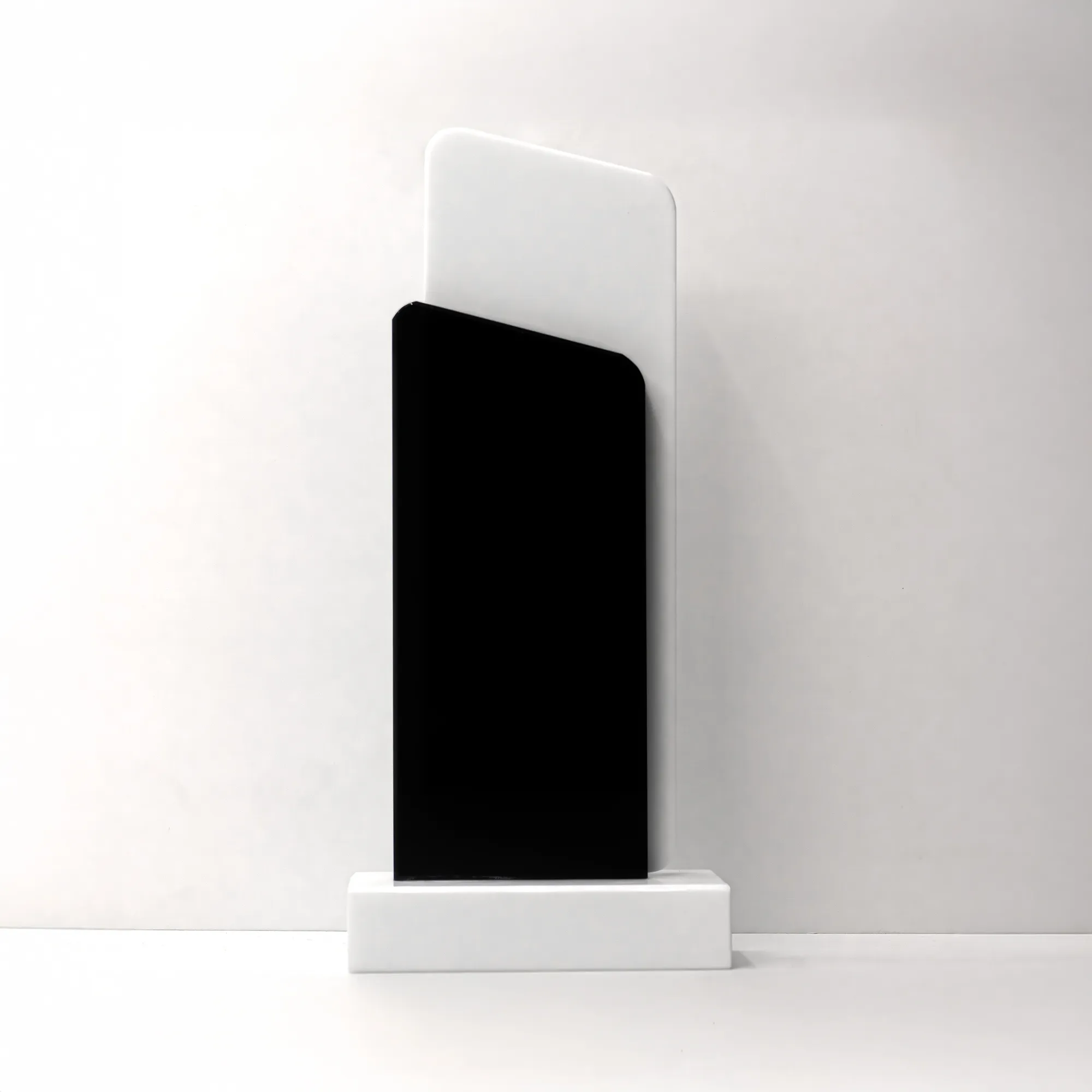 Black and White Crystal Trophy 