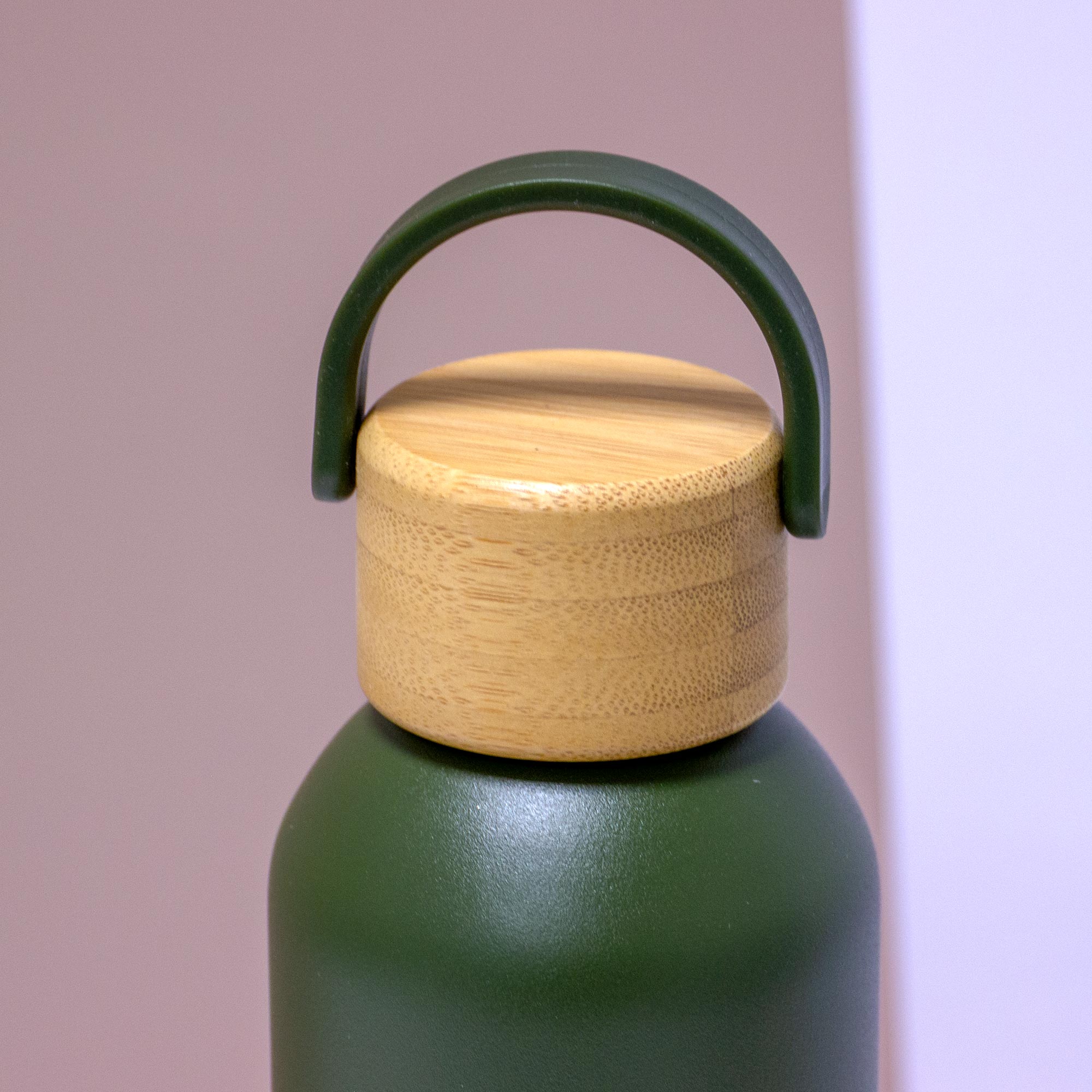Insulated Bottle With Bamboo Lid BK