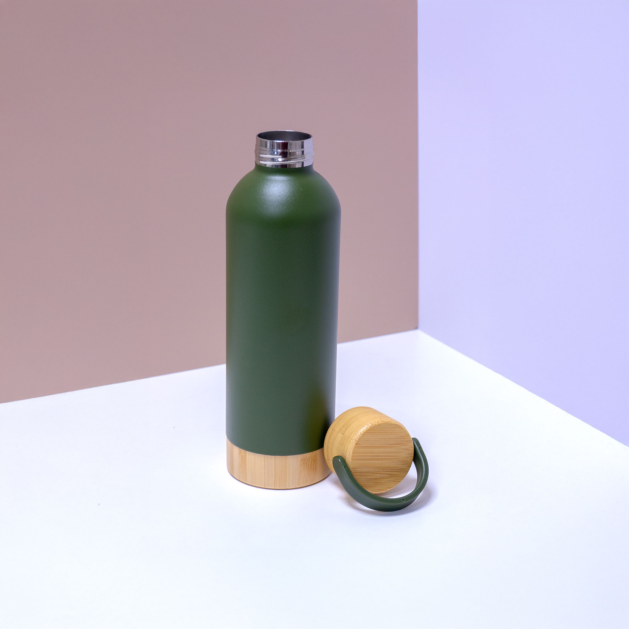 Insulated Bottle With Bamboo Lid BK