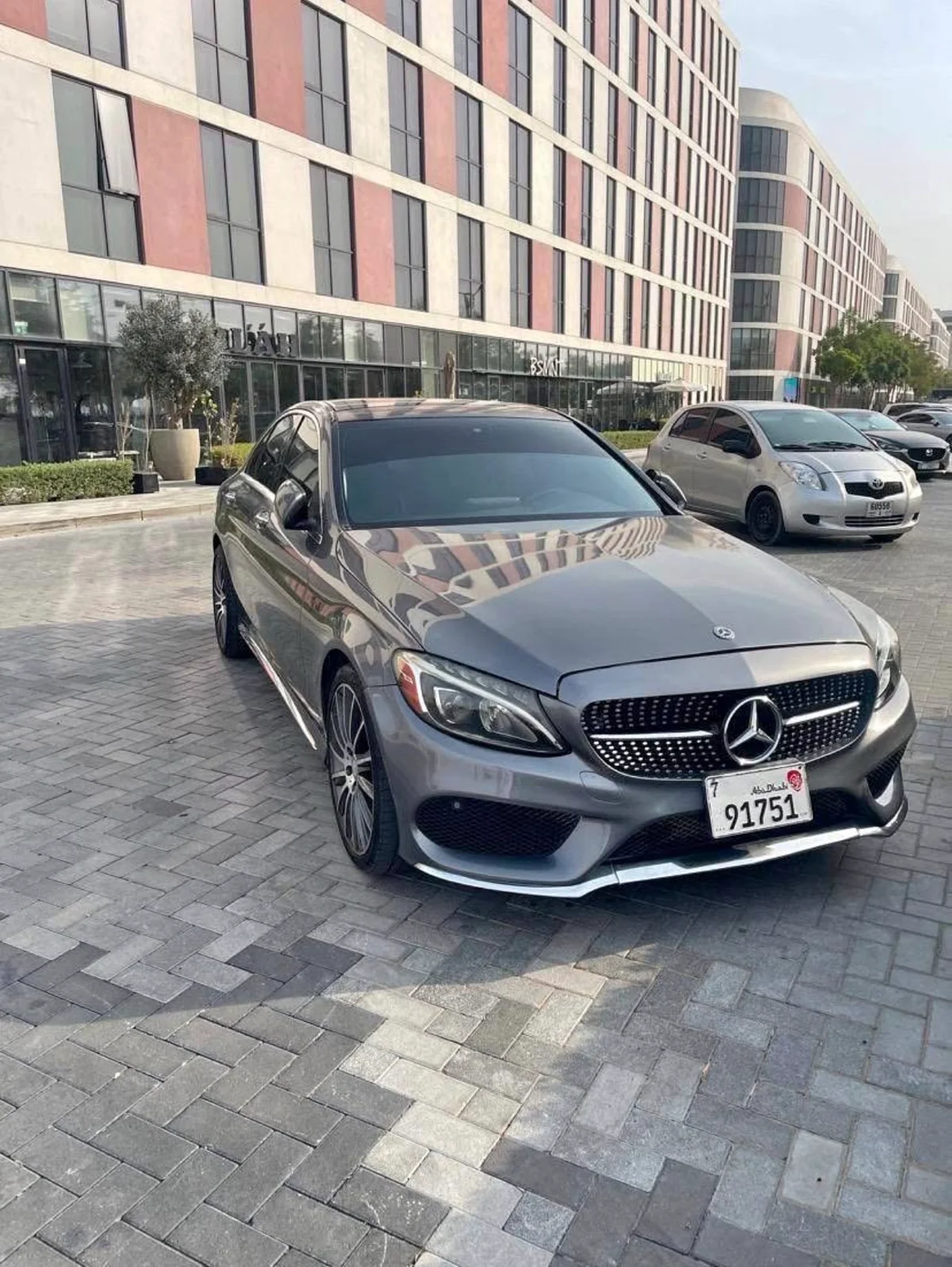 C 300