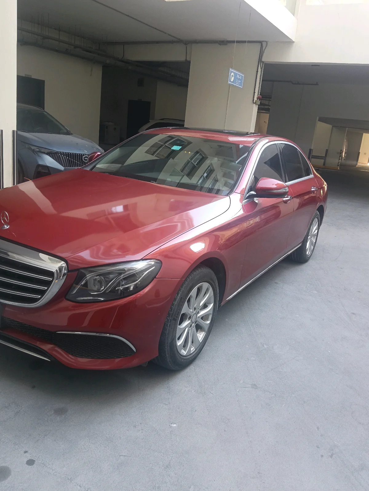 E 300