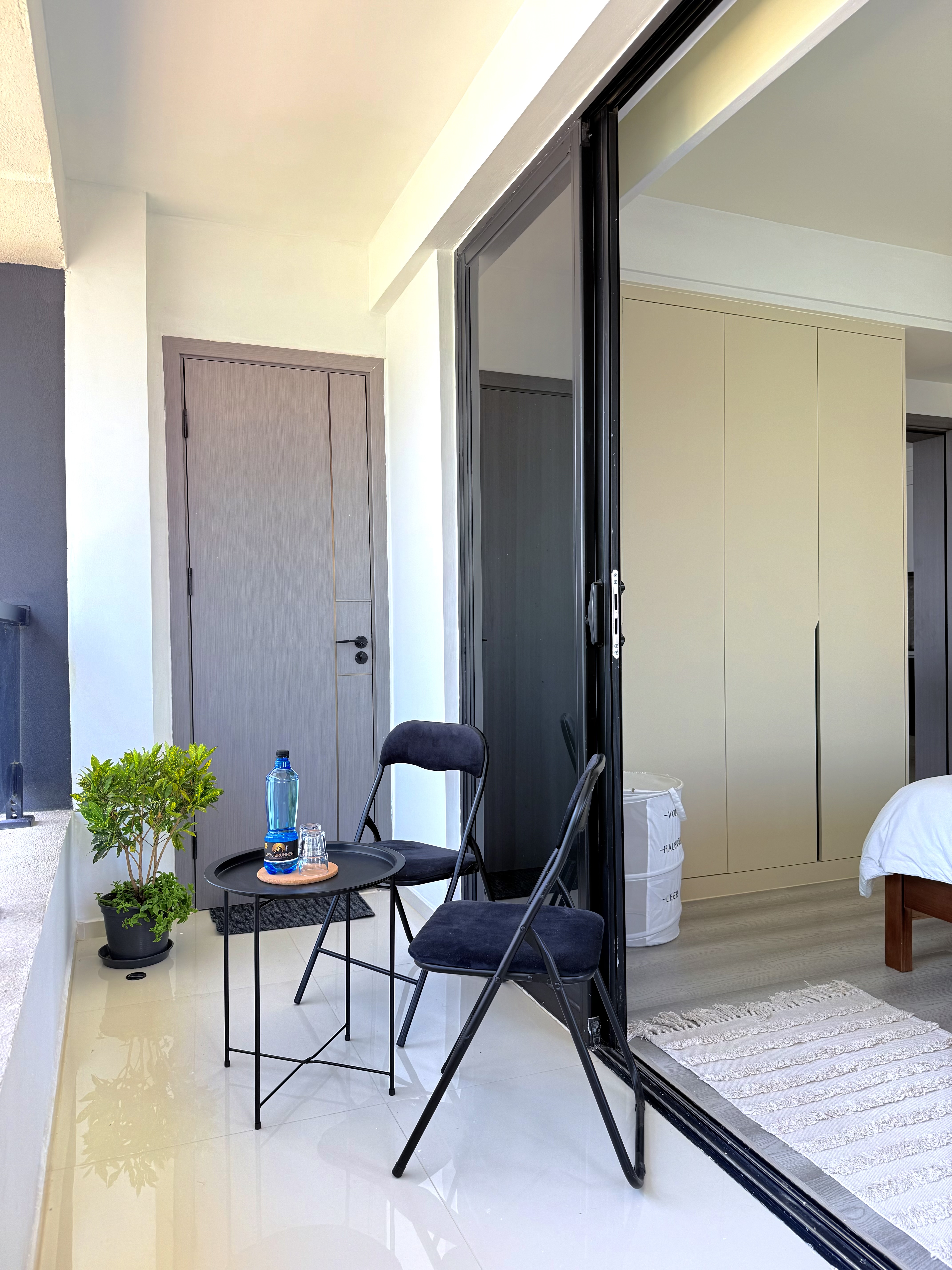 Vip Duplex UN apartment interior detail