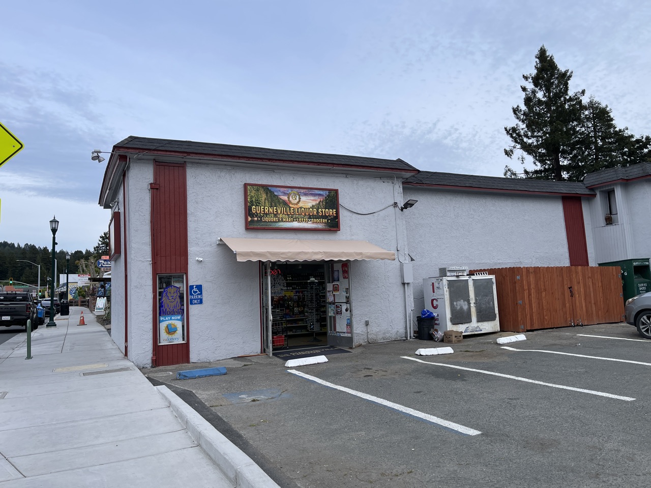 Guerneville Liquor Store