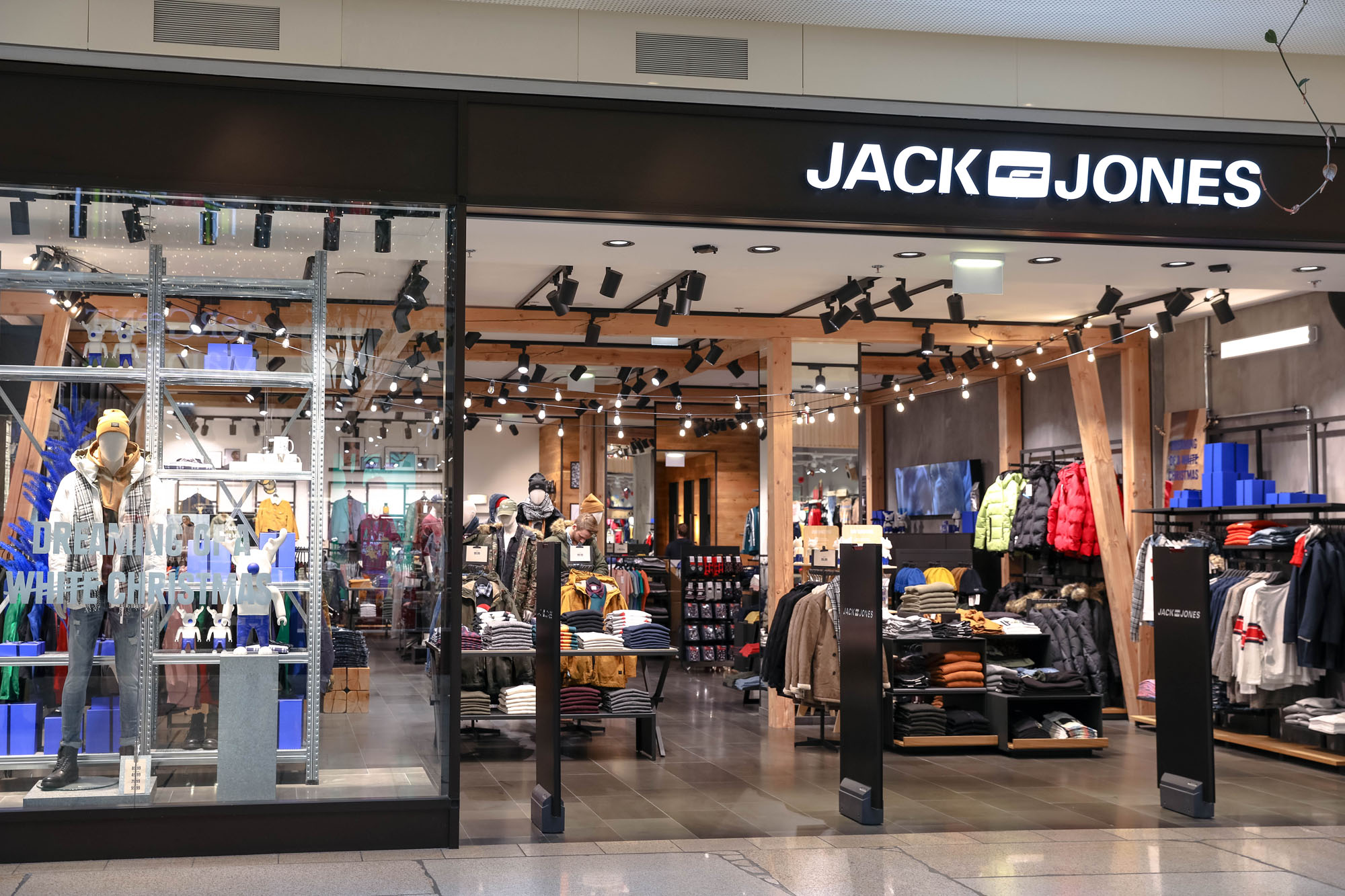Jack & Jones • PlusCity Jack & Jones • PlusCity