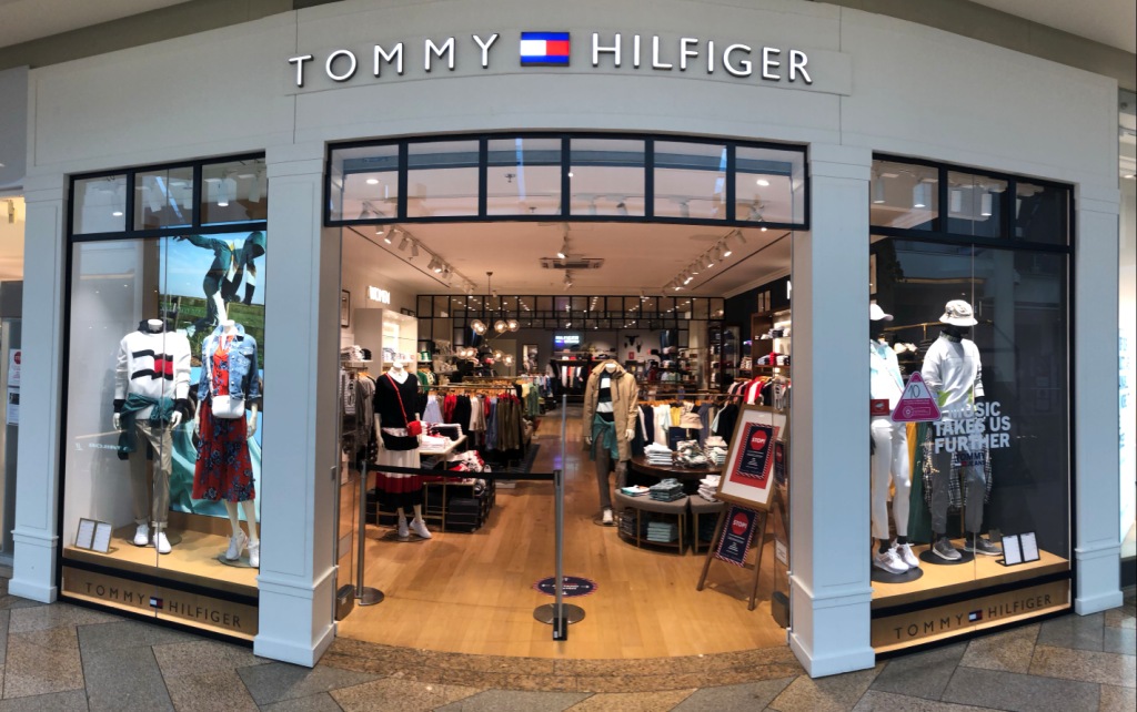 Tommy Hilfiger • PlusCity