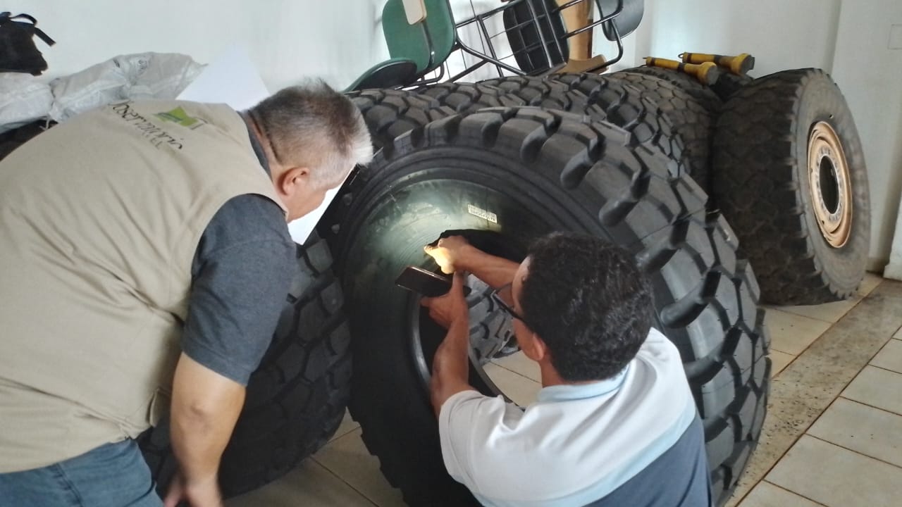 OBSERVATÓRIO SOCIAL DE CASCAVEL CONCLUI LEVANTAMENTO SOBRE A COMPRA DE PNEUS POR PARTE DA TRANSITAR PARA OS CAMINHÕES DE COMBATE A INCÊNDIO DO AEROPORTO DE CASCAVEL - Imagem 2