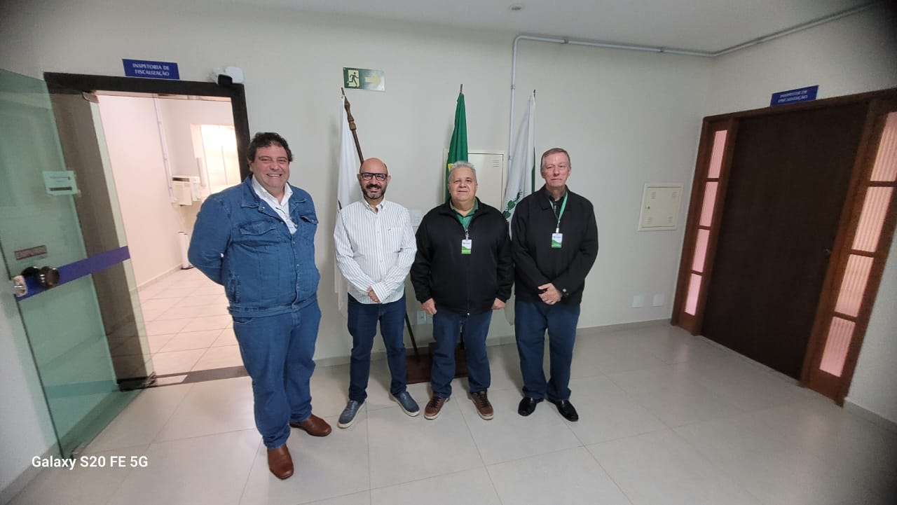 OSC SE REÚNE COM DELEGADO DA RECEITA ESTADUAL