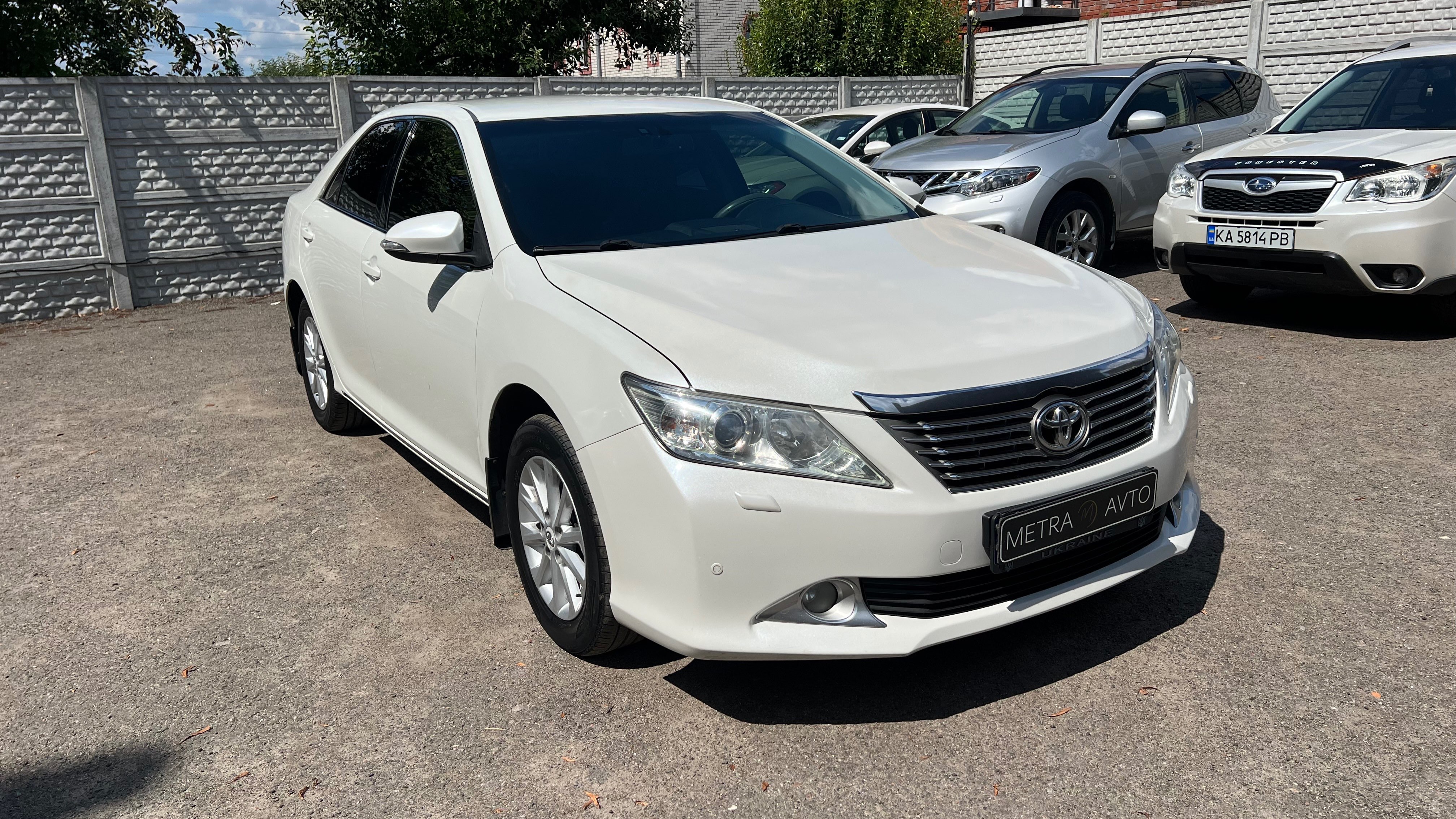 Toyota-Camry-preview