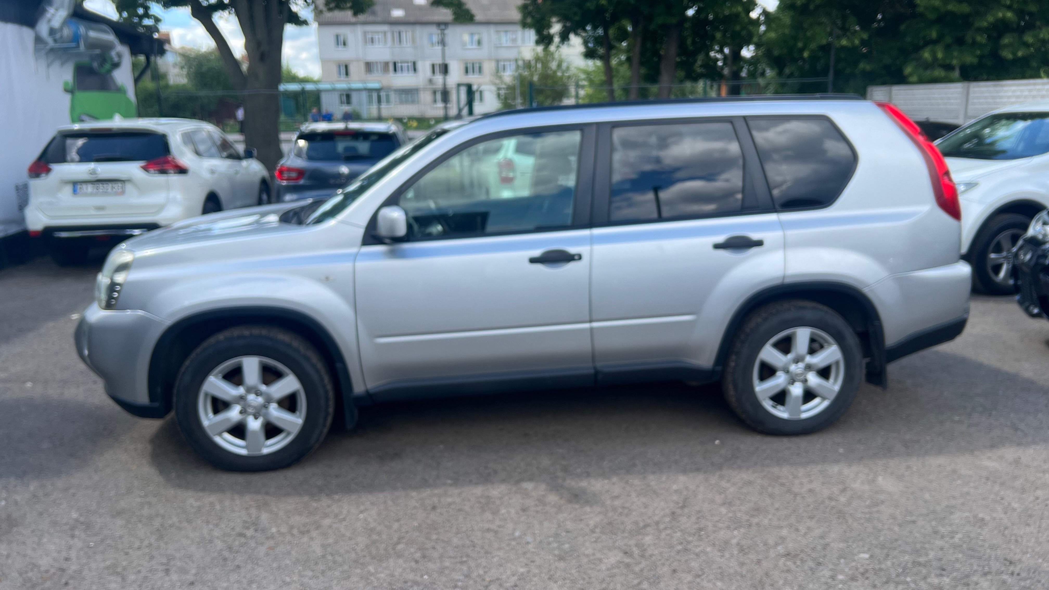 Nissan X-Trail