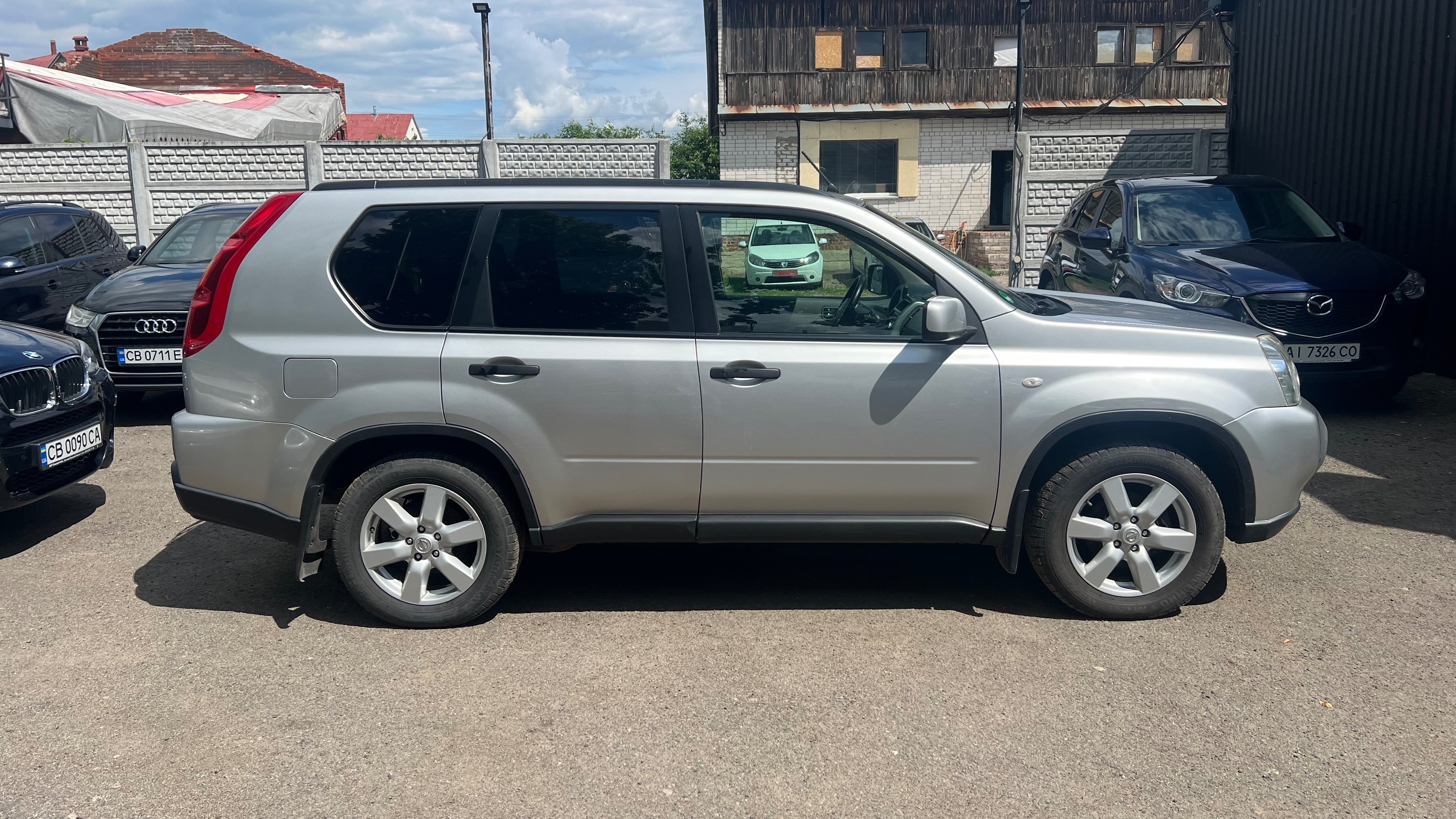 Nissan X-Trail