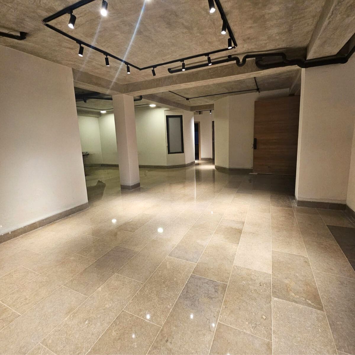 Piso Piscina Mármol Terra