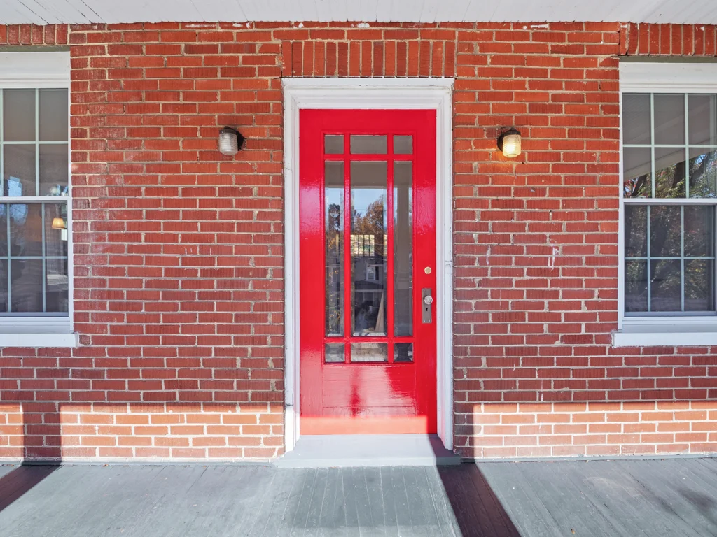 06-1005 Howbert Ave SW-MFW Media