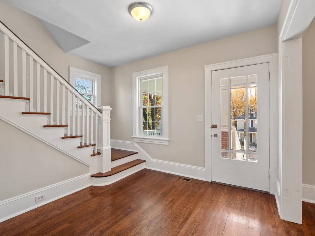 07-1005 Howbert Ave SW-MFW Media