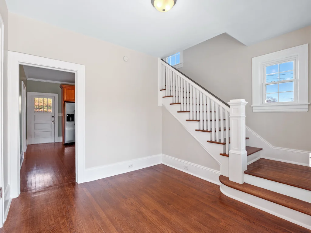 08-1005 Howbert Ave SW-MFW Media