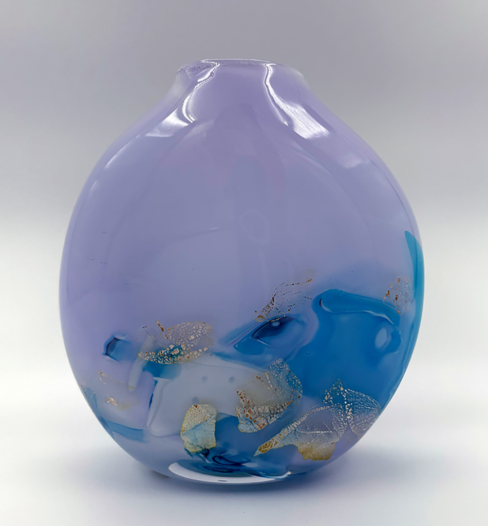 Glass-FlatVase-IcelandIceberg2