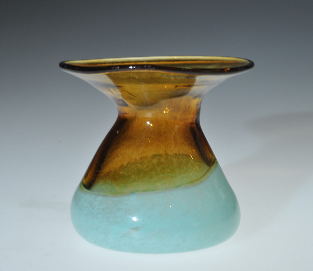 Glass-Vase-CeledonGold