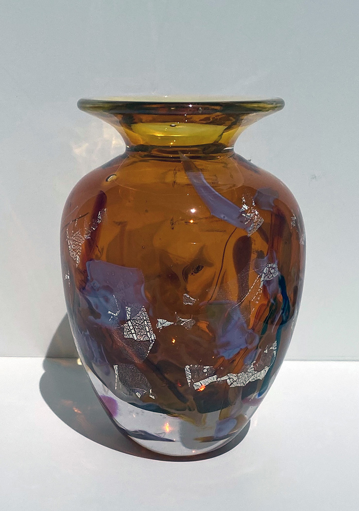 Glass-Vase-GoldVaseSilver