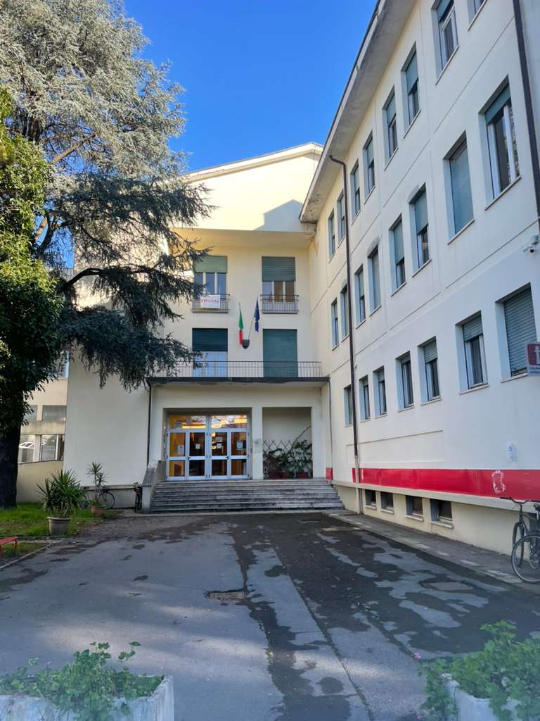 post_media%2FA1bYOTJG0mPsaBXeOyI01BinmtX2%2Fnopid%2F9to9huiebg_WhatsApp%20Image%202026-01-07%20at%2017.42.33.jpeg?alt=media&token=4d3625f4-54d5-4d37-960c-f2c34e062dab