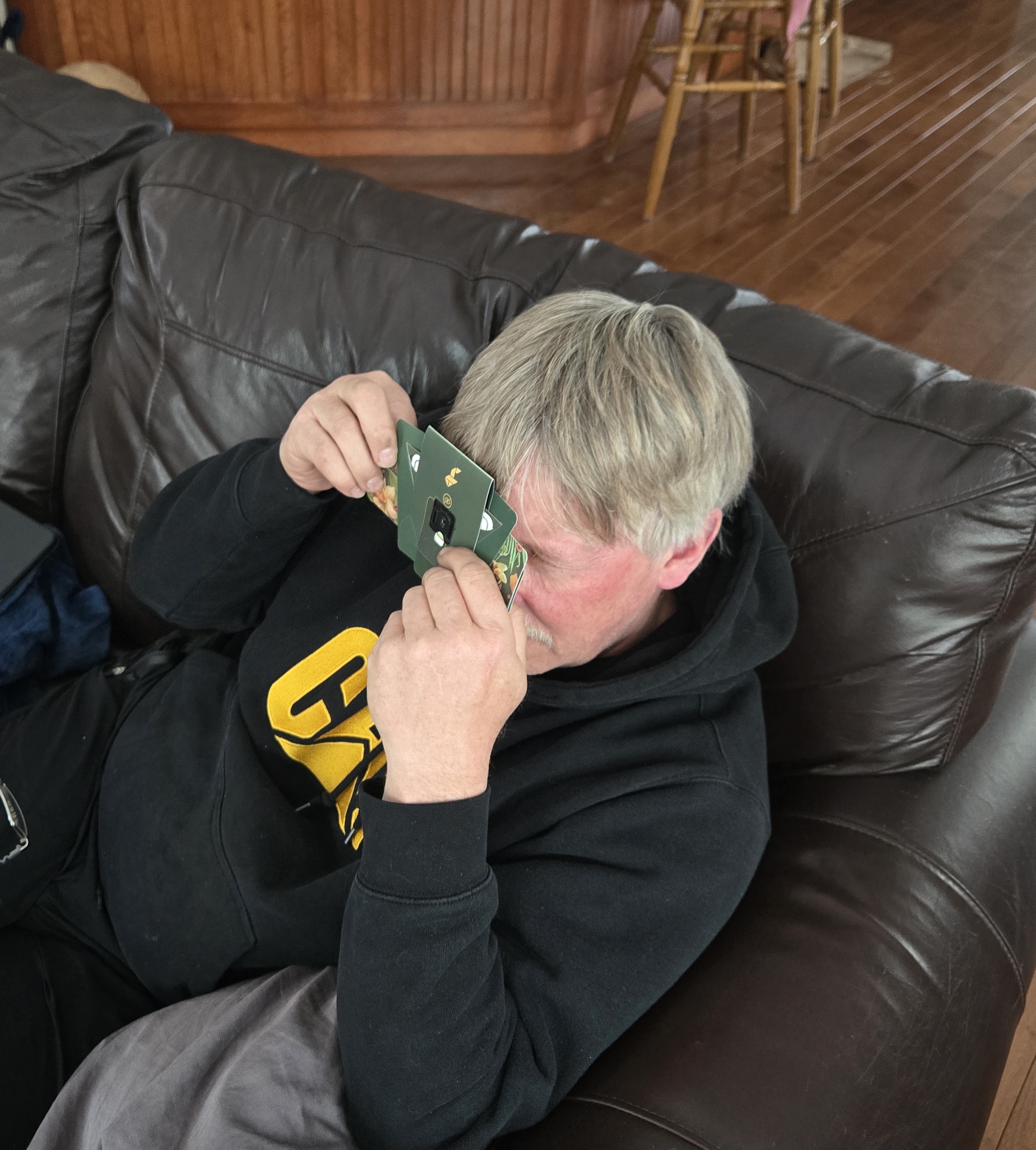 post_media%2FGhoIUSiF2lhZoFip1bzWXzrPP213%2Fnopid%2Fm1a8e66gaw_dad.jpg?alt=media&token=17d48130-3aaa-4909-bc8d-4e8a9c18b079