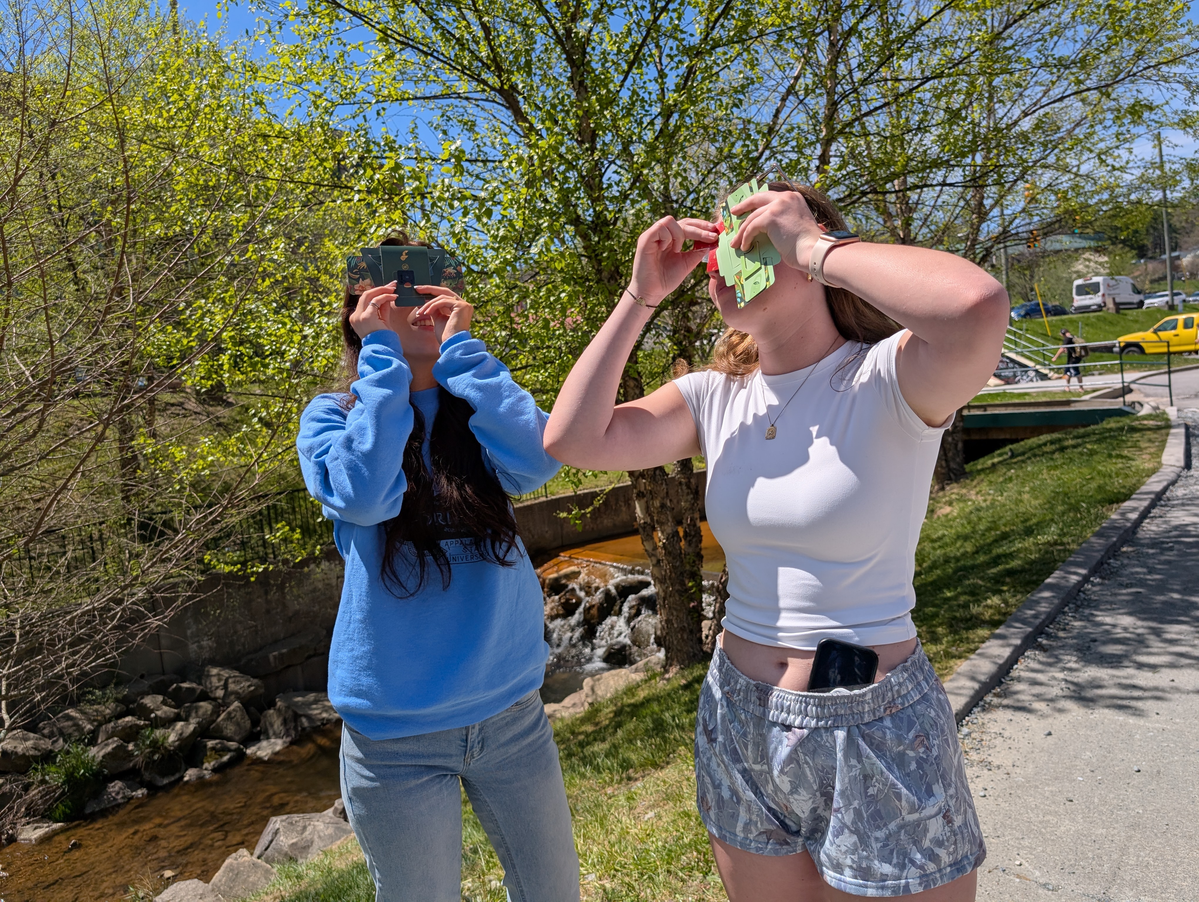 post_media%2Fcx1euu0hYsZhA7hM6hKCYU20MK02%2FwopaBgn8iUrInK1IsZB7%2Flnc3ytue2y_PXL_20260415_180626431.jpg?alt=media&token=ba98b706-9416-4eed-acdf-8c5aea63e1dd