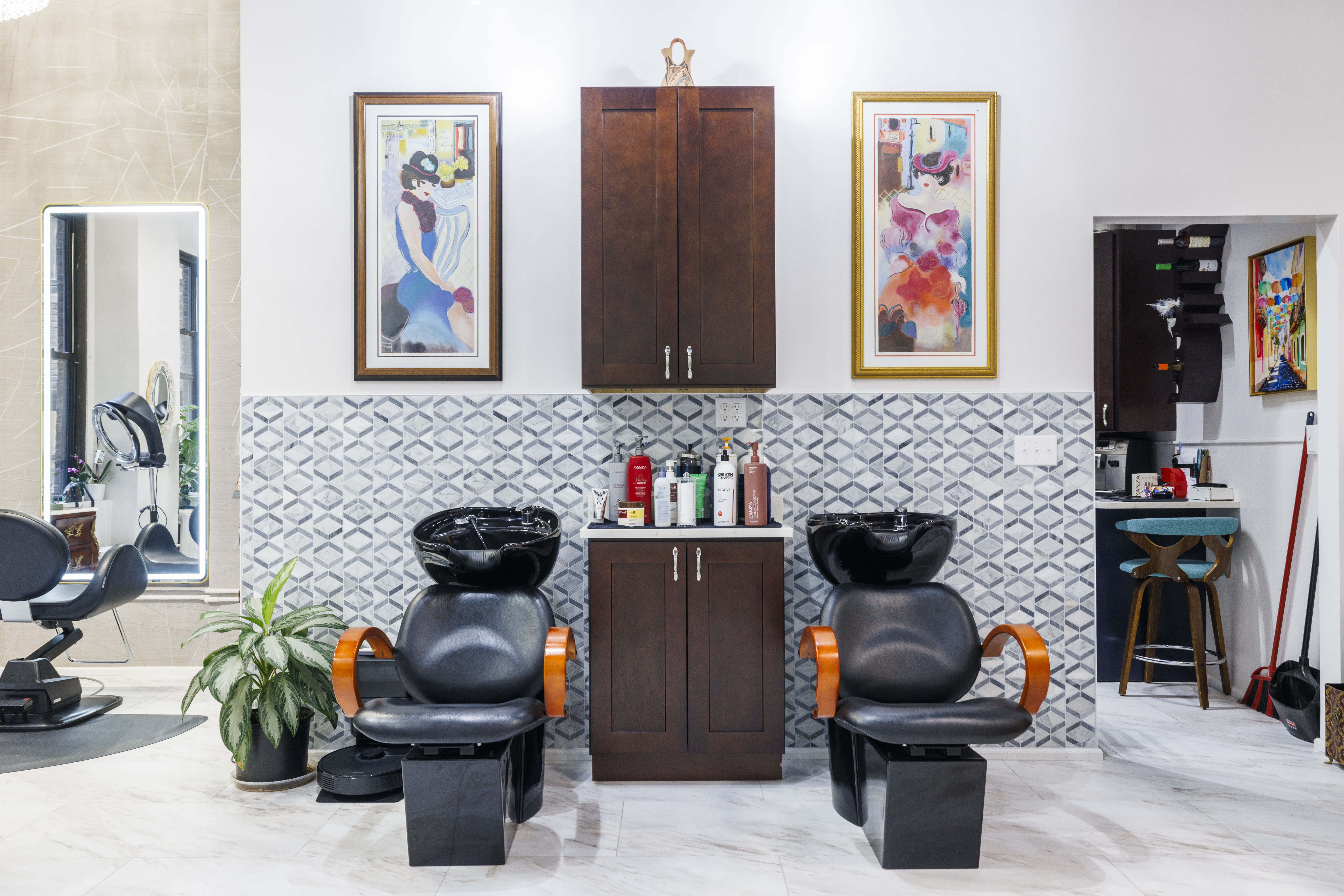 Shampoo Area