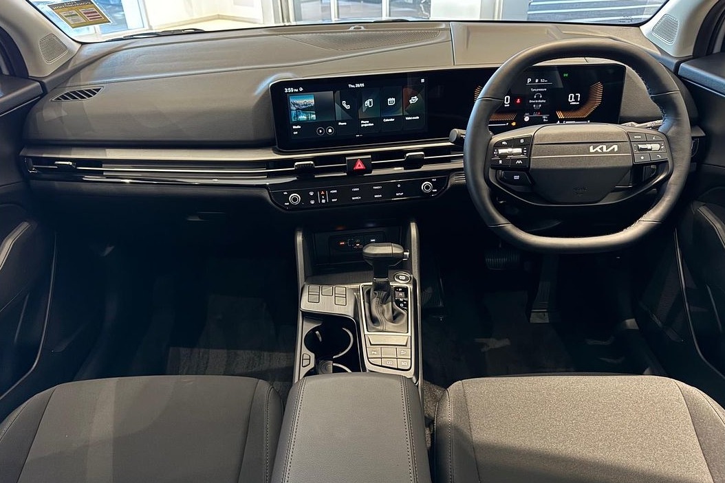2027 Kia Sportage S Diesel