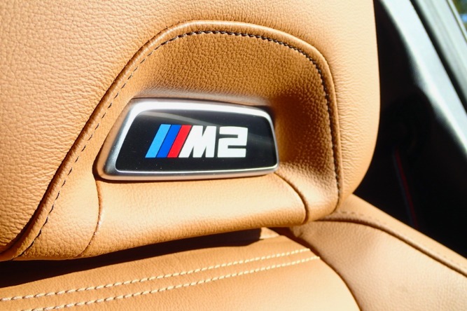 Beautiful interior leather trim