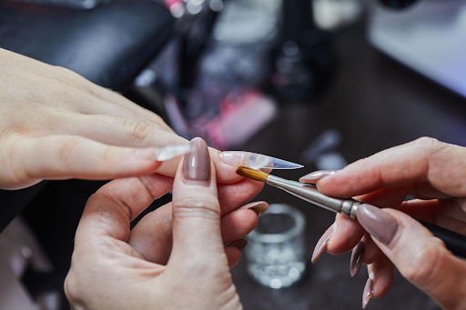 how-improper-application-affects-nail-texture-and-finish