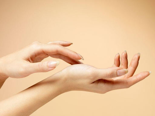 how-proper-nail-care-supports-nail-structure