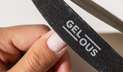 thin and even gel layers applied for proper curing and durability