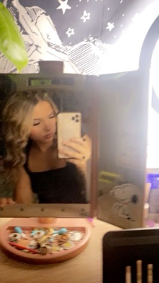 jade's profile photo - Travel enthusiast who has visited 1 countries