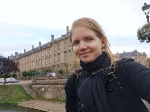 Julia, pet sitter à Clermont-Ferrand
