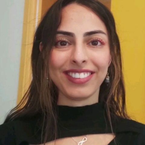 Zahra, pet sitter à Nantes