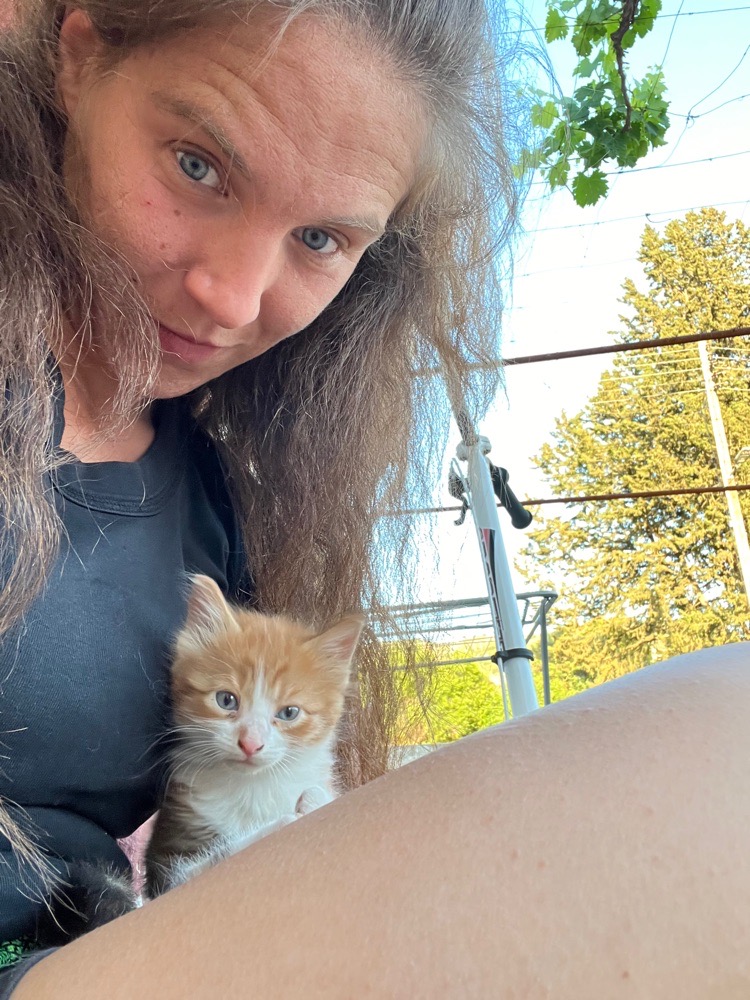 erinatinanina avatar