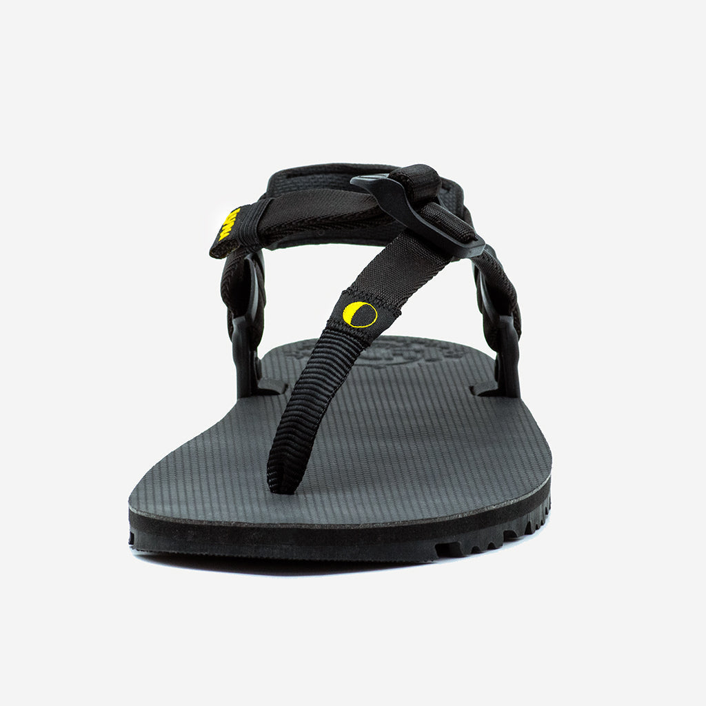 Luna barefoot sandals