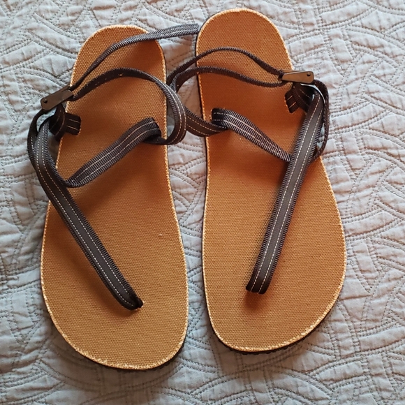 Earth Runners | Barefoot Sandal Review