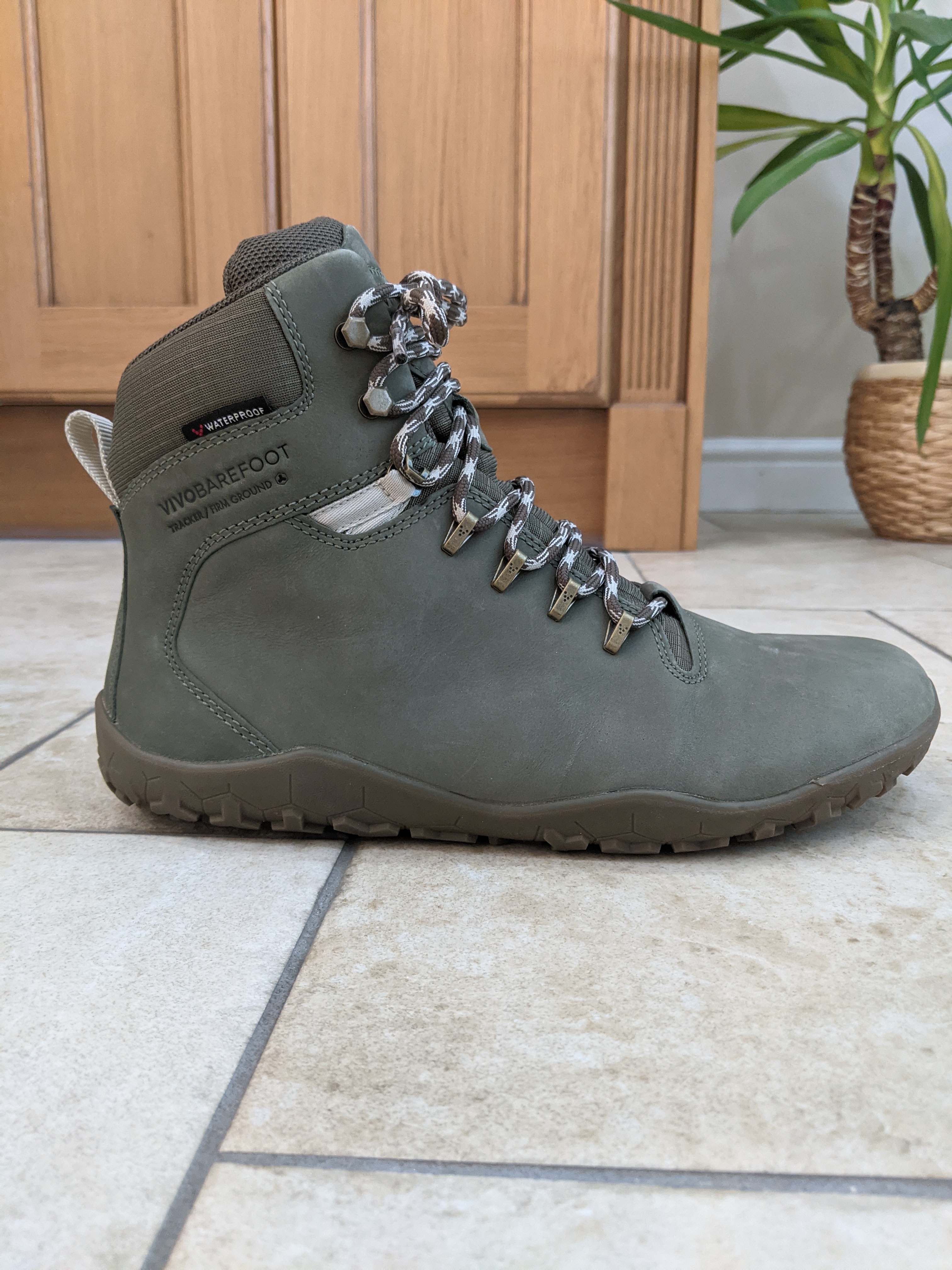 Vivobarefoot tracker review