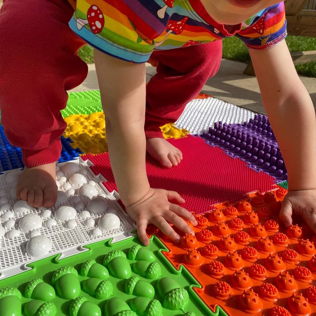 sensory mats | floor texture mats | barefoot shoes | minimalist shoes