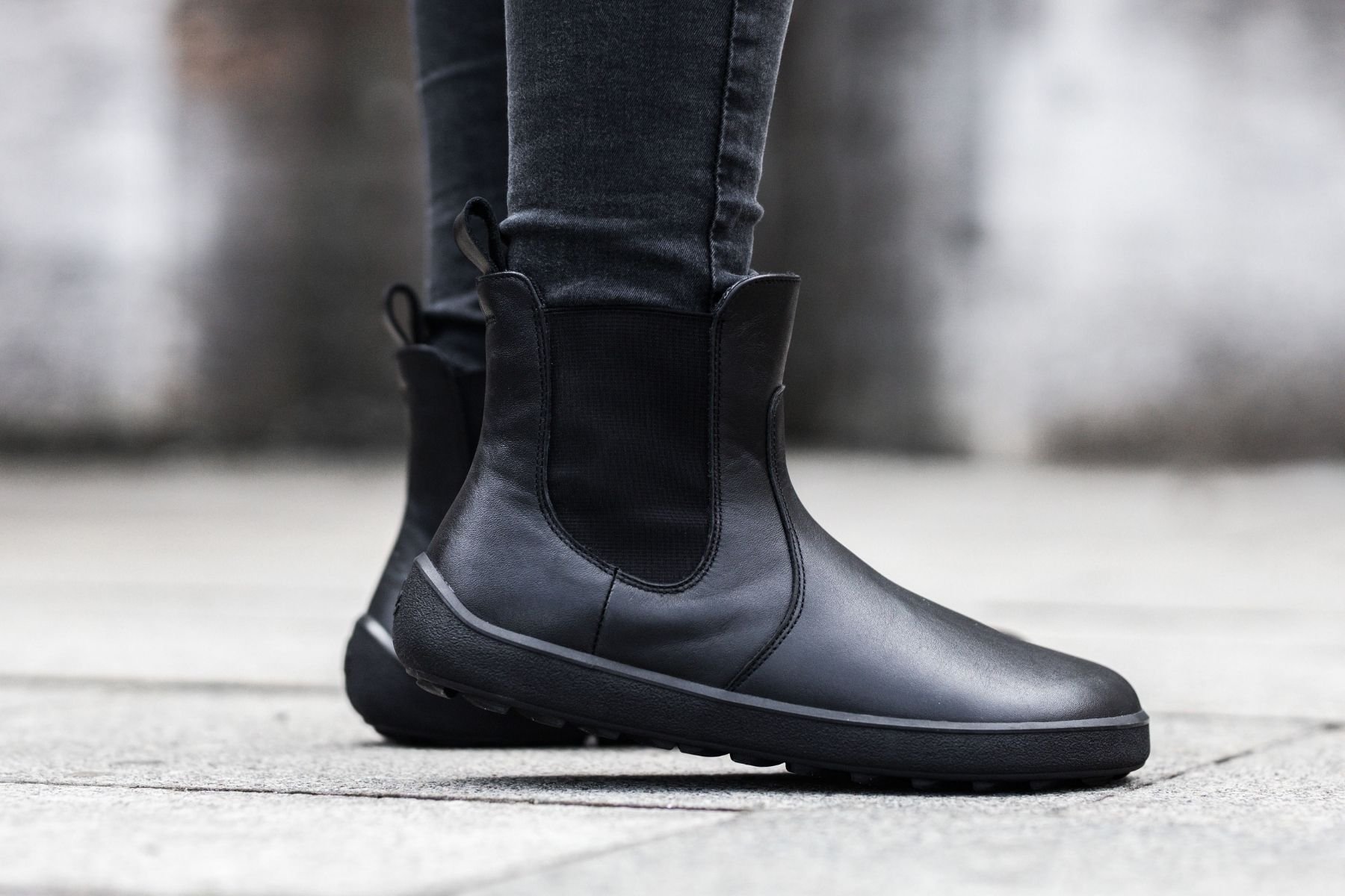 Best Barefoot Alternatives to Chelsea Boots