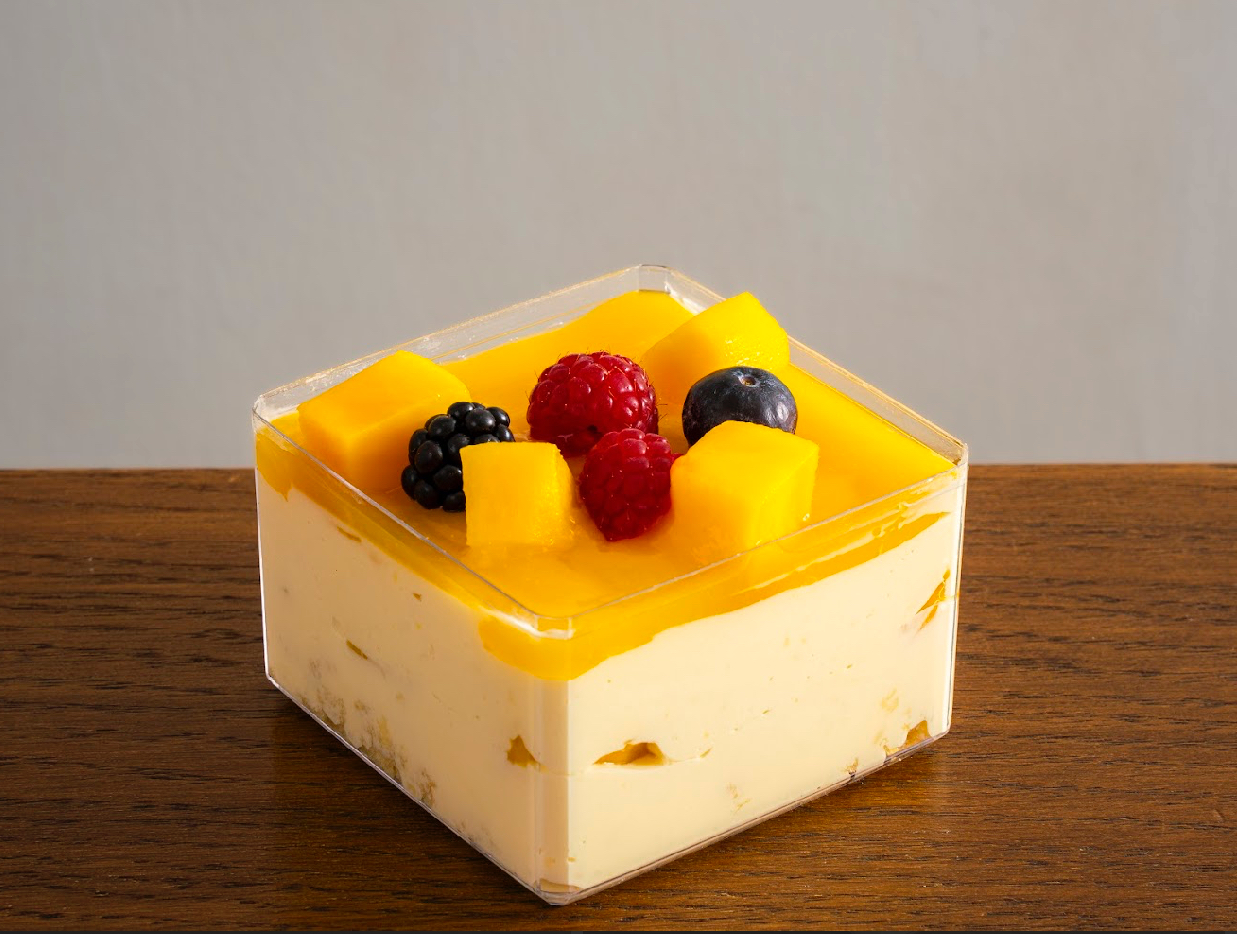 Mango trifle