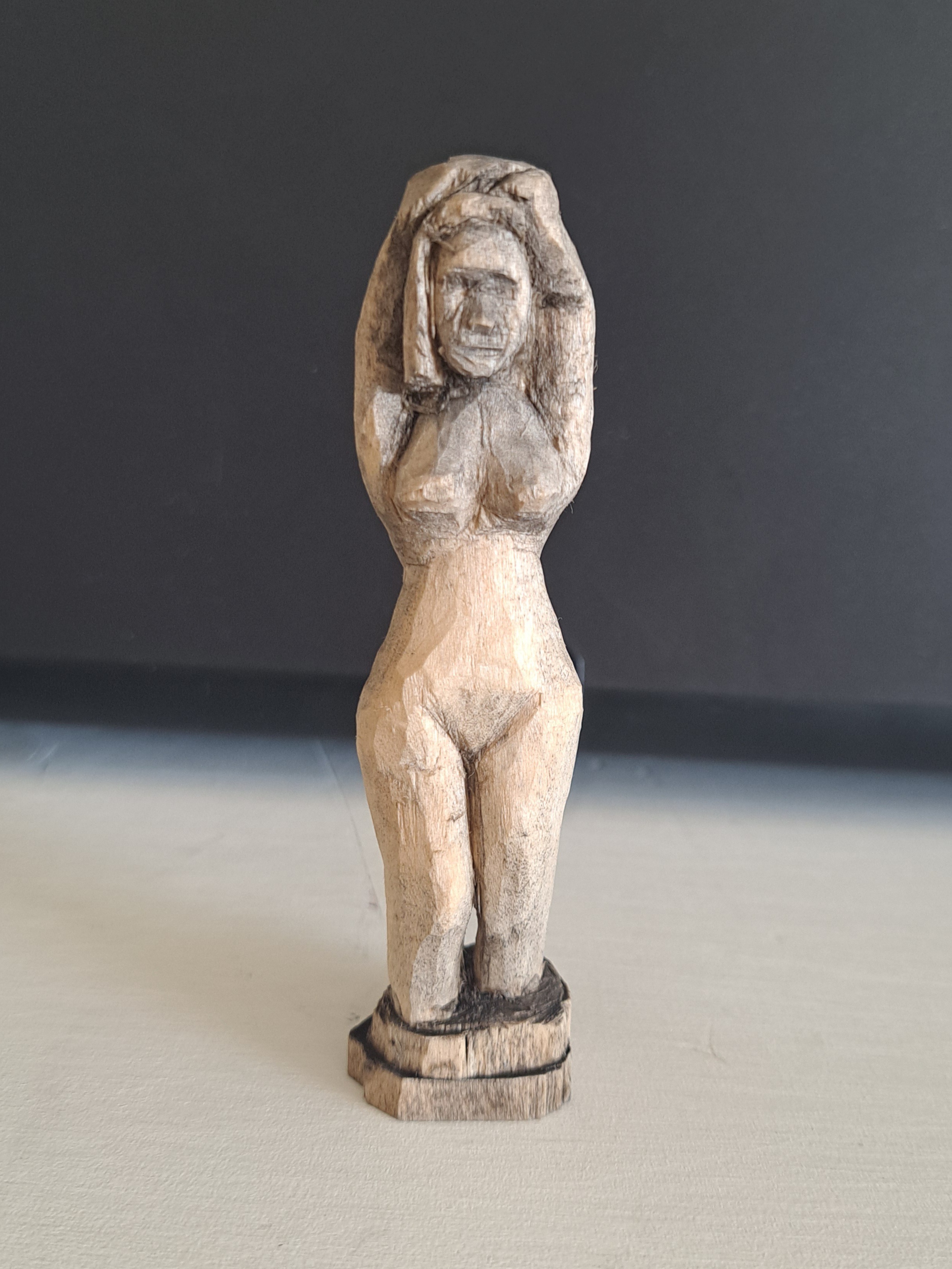 Lady Minnaar – 03307