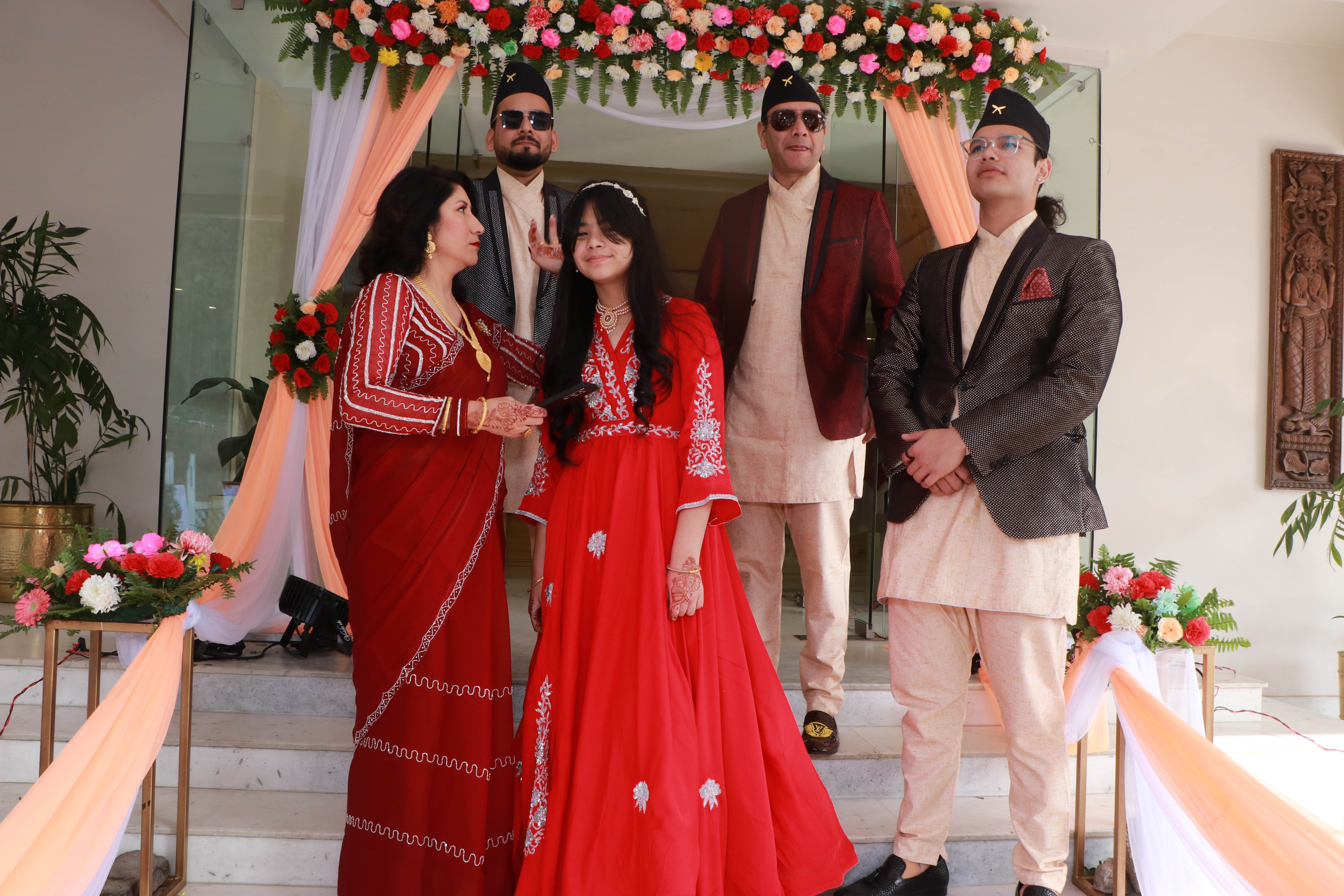 Pranita entering the venue with her parents