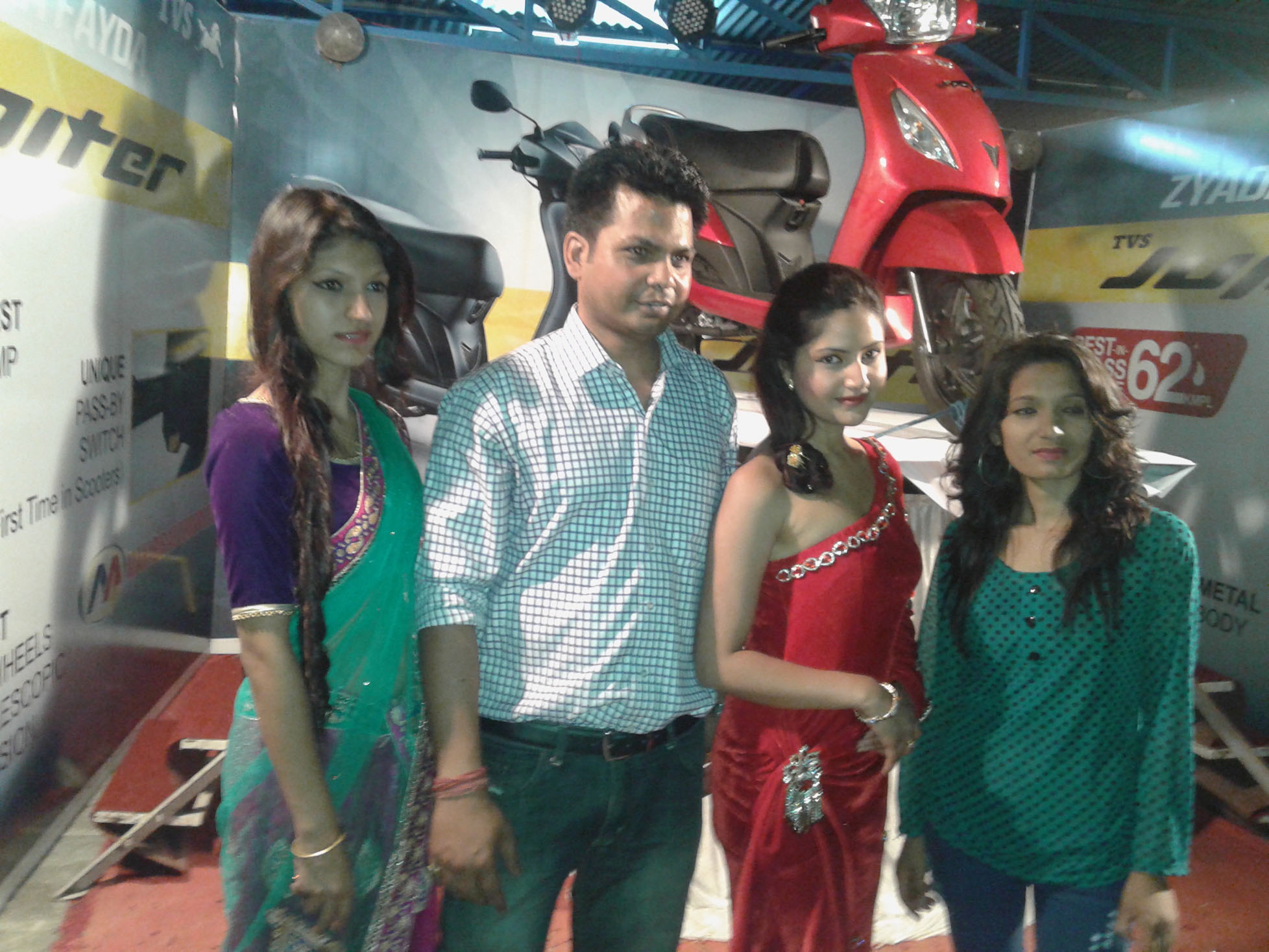 Actress Barsha Siwakoti with the event team.