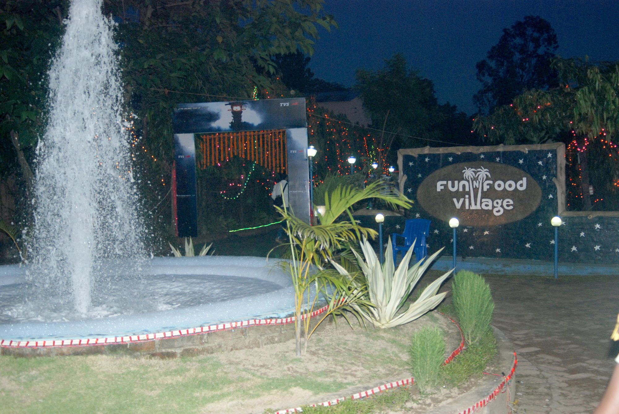 The decorated welcome entrance gate for the TVS Phoenix launch.