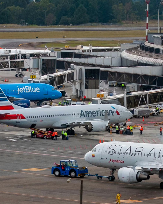 Aeropuerto Internacional José María Córdova