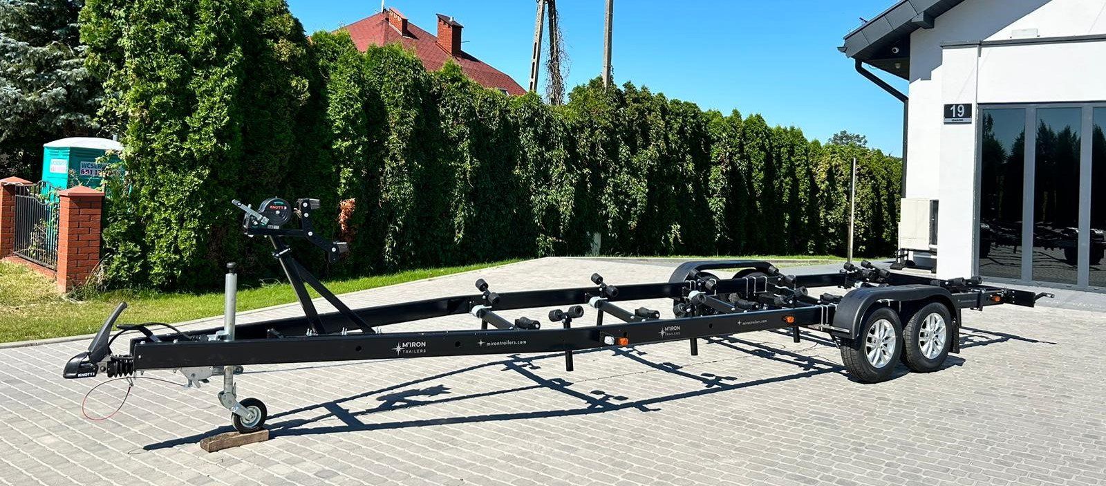 Przyczepa podłodziowa MT352 PREMIUM