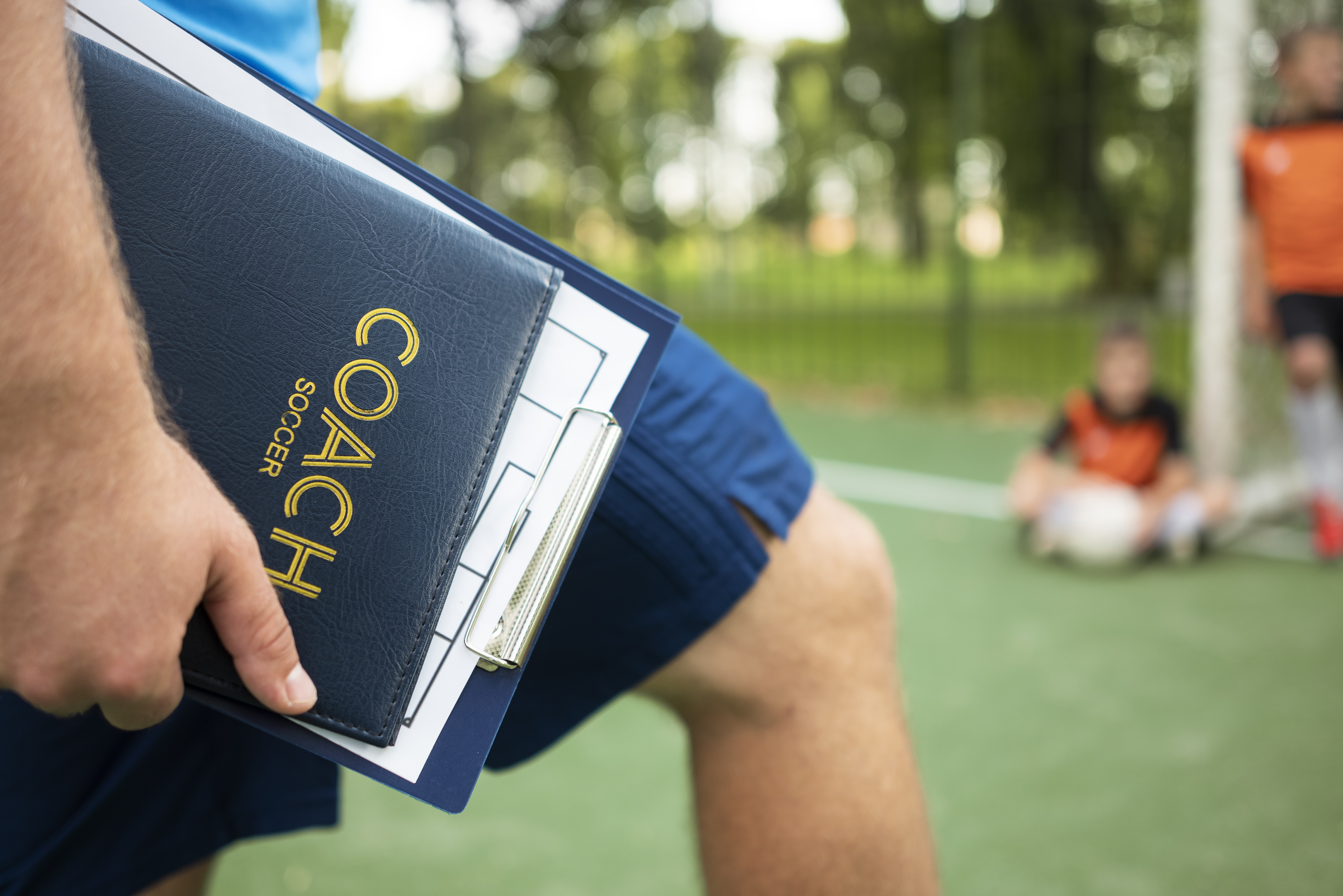 Muito Além do Gol: O Código Invisível que os Observadores Técnicos Buscam no Sub-11 e Sub-12